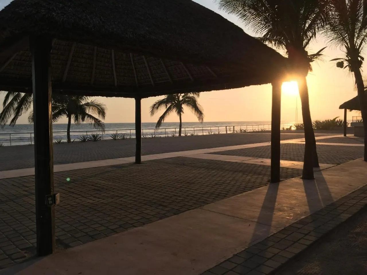 Departamentos Y Cabanas A Pie De Playa -Baraka Beach Club ماساتلان شقة