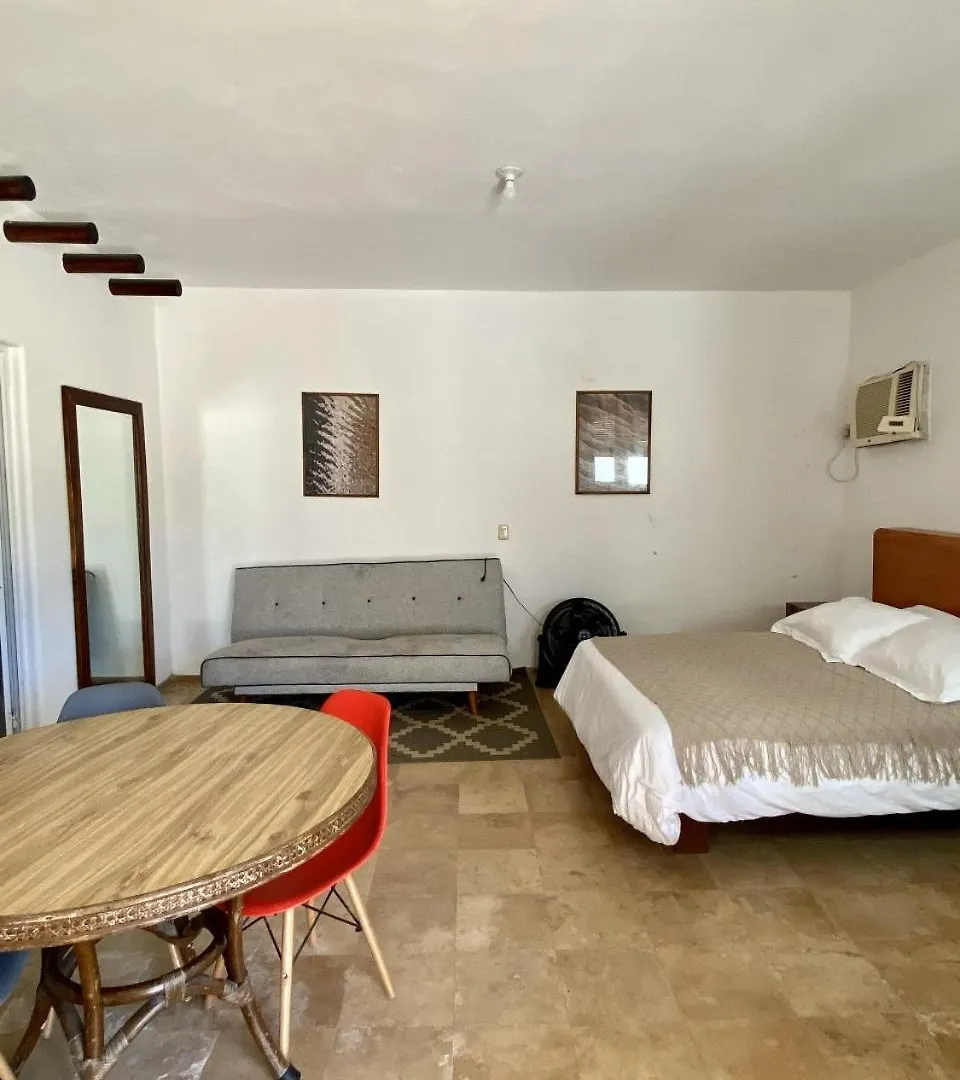 Departamentos Y Cabanas A Pie De Playa -Baraka Beach Club ماساتلان شقة